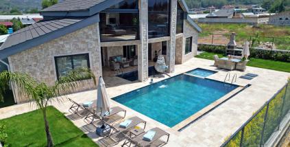 Villa Poyraz Çalış