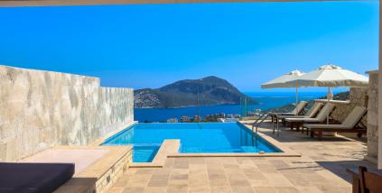 Villa Aura C