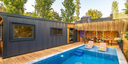 Villa Honey Tiny
