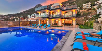 Villa July Kızıltaş