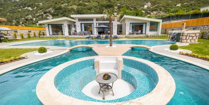 Villa Starline