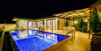 Villa Saha