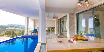 Villa Spring