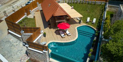 Villa Wooden House