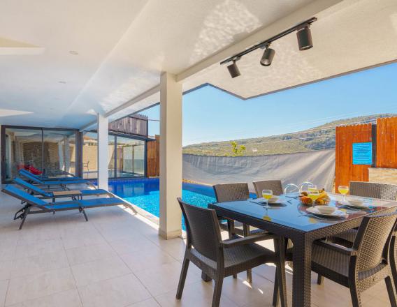 Villa Summer 3