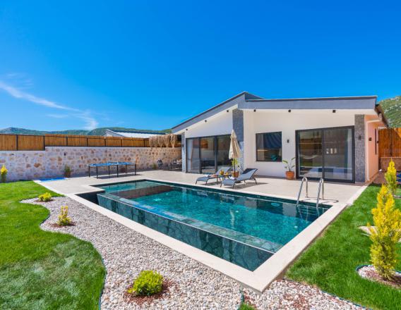 Villa Daphne Balayı