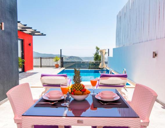 Villa Gece Üzümlü