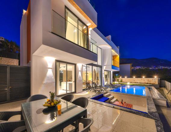 Villa Barlas Delüxe