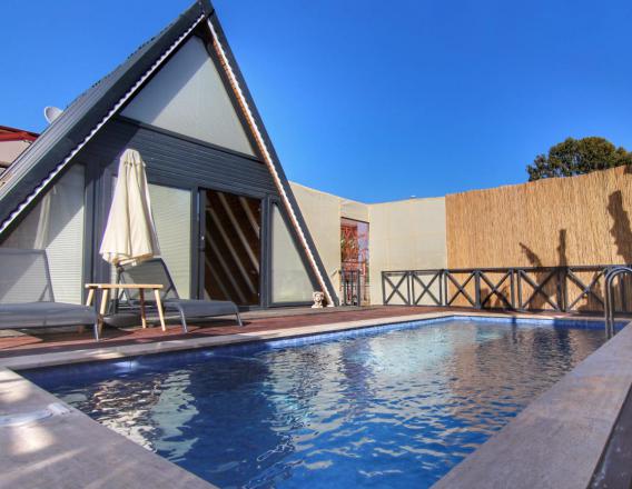 Villa Lotus Çalış