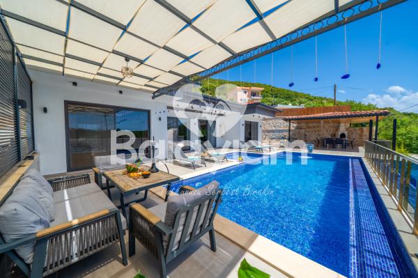 Kaş Bölgesinde Özel Havuzlu Tatil Villası
