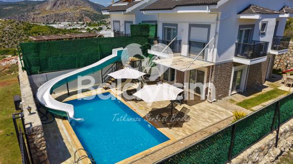Seydikemer Kumluova Bölgesinde Özel Havuzlu Jakuzili Kiralık Tatil Villası
