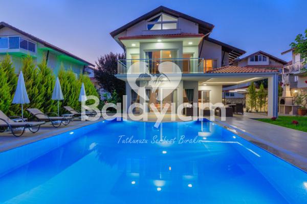 Fethiye Bölgesinde Özel Havuzlu Tatil Villası