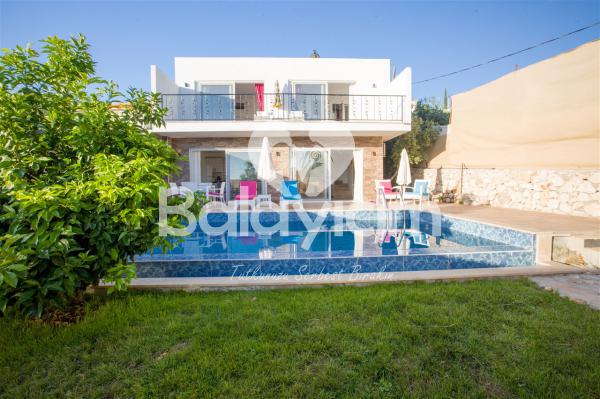 Kalkan Bölgesinde Ekonomik Fiyatlı Balayı Villası